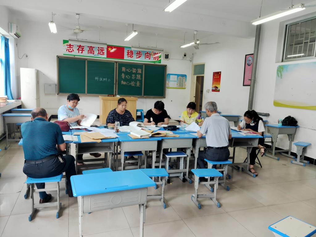 数学组集体阅卷